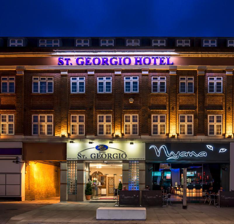 St Georgio Hostel อิลฟอร์ด ภายนอก รูปภาพ